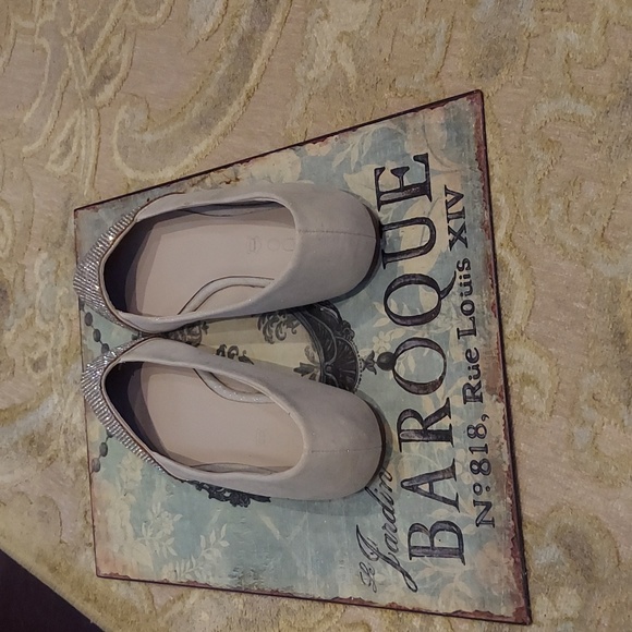 Aldo Rhinestone Flats - Picture 3 of 3